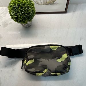 Lululemon Belt Bag